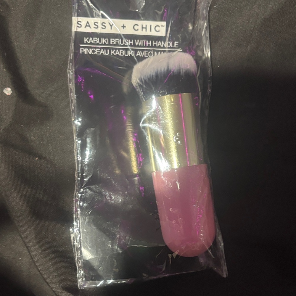 Pink Kabuki Brush with Handle